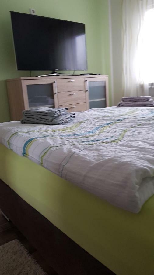 Ferien- Messewohnung Naehe Koeln-Messe Flughafen Bonn Rösrath Dış mekan fotoğraf